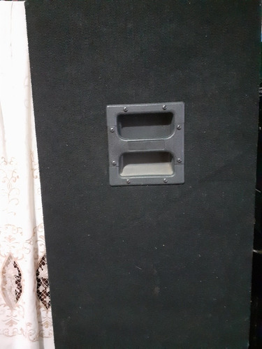 Imagen 3 de 4 de Cajon Con Bajo 15 Pulgada De 900watts