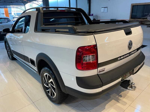 Imagem 6 de 15 de Volkswagen Saveiro 1.6 Ce Cross 8v Flex 2p Manual 2015