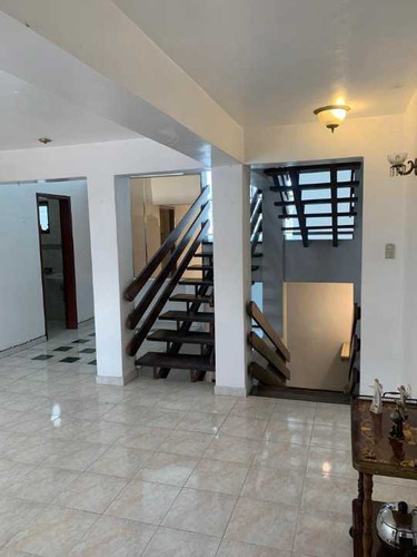 Imagen 10 de 18 de Casa En Venta Clns Santa Monica 580m2 5h 6b 4p/e