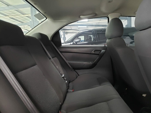 Imagen 8 de 10 de Chevrolet Aveo 1.6 Lt Bolsas De Aire Y Abs Nuevo Mt 2016