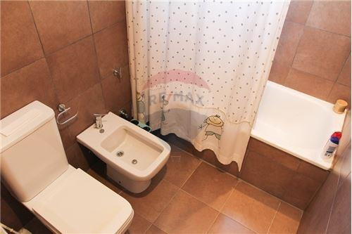 Casa En Venta En Lomas De City Bell