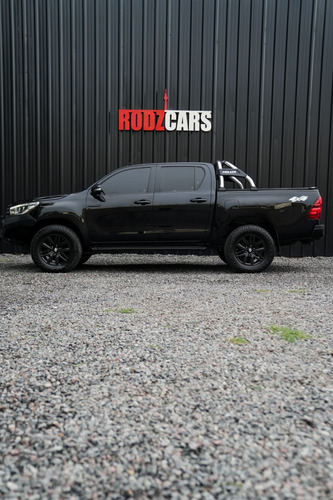 Toyota Hilux Pick-Up 2.8 Cd Srx 177cv 4x4 At