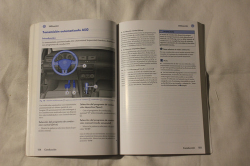 Volkswagen Suran 2013 Manual De Instrucciones (Usado)