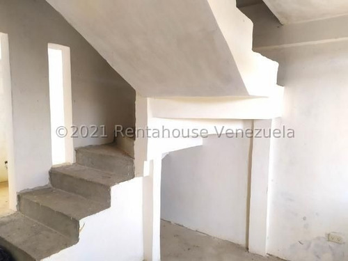 Imagen 8 de 30 de Casas En Venta En Cabudare, Lara. Código Flex: 22-14921 #0424 556 57 59 Monica C.
