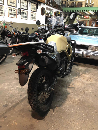 Imagen 2 de 25 de Kawasaki Klr Okm A Patentar Permuto.
