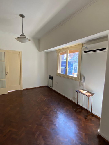 Casa Uso Profesional En Alquiler Lourdes