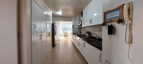 Imagen 6 de 18 de Se Vende Amplio Depto En Las Lomas 2 Recamaras Y 3 1/2baños