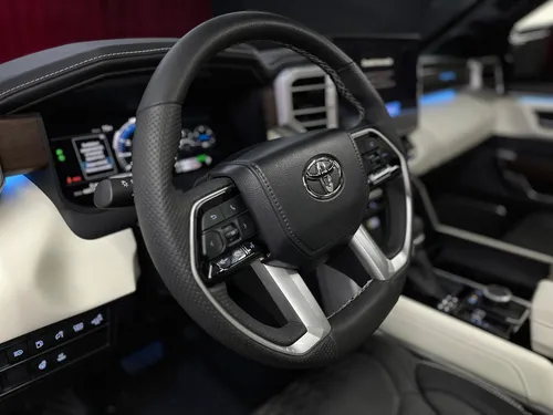 Toyota Sequoia 3.5 V6 Capstone