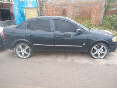 Chevrolet Astra 1.8 Gls 4p