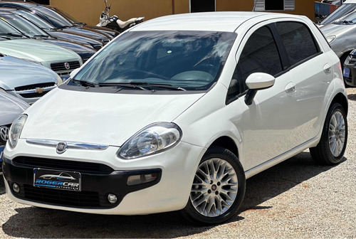 Fiat Punto 1.6 16v Essence Flex 5p