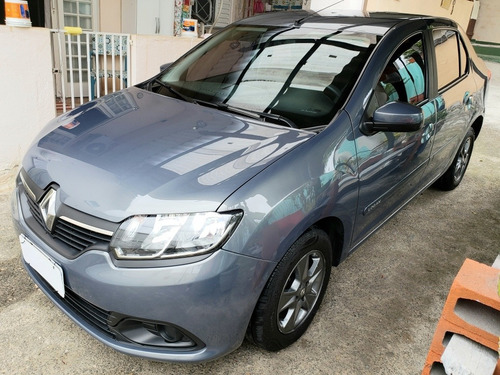 Imagem 1 de 15 de Renault Logan 2015 1.6 Expression Hi-power 4p