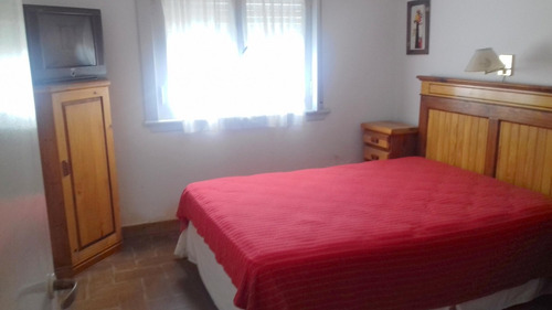 Hermoso Departamento Sobre Avenida