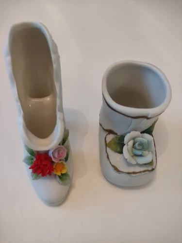 comprar Dos Figuras De Cerámica De Zapatos Con Flores Decorativas