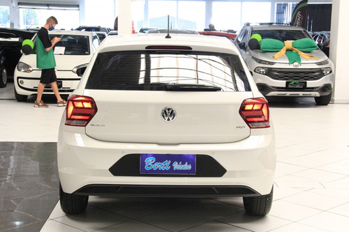 Imagem 5 de 14 de Volkswagen Polo 1.6 Msi Total Flex Manual