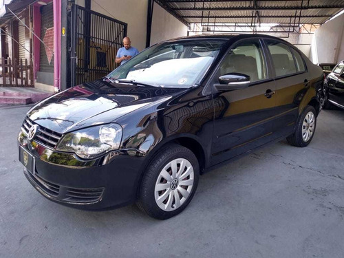 Volkswagen Polo Sedan 1.6 Vht Total Flex 4p 2012