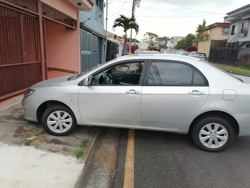Imagen 9 de 10 de Byd F3 Gs :f3 Gl Americana