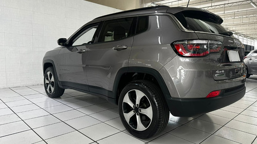Jeep Compass 2.0 Longitude Aut. 5p