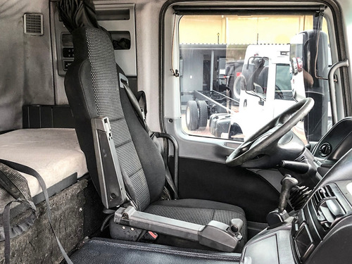 Mb 2546 Actros - 2011 - 6x2 - No Cavalo=volks,volvo,ford,vw