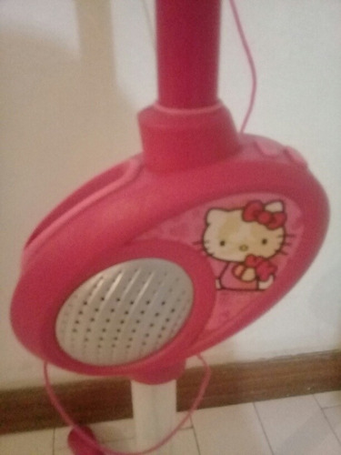 Micrófono Hello Kitty Con Base. 