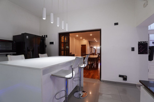 Venta Casa Boedo Extraordinaria Propiedad A Nueva