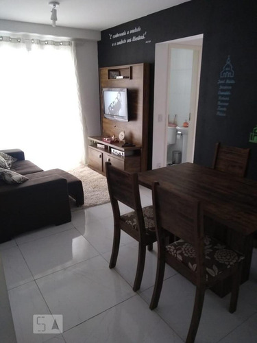 Apartamento À Venda - Jardim Cristal, 2 Quartos, 54 - S893109103