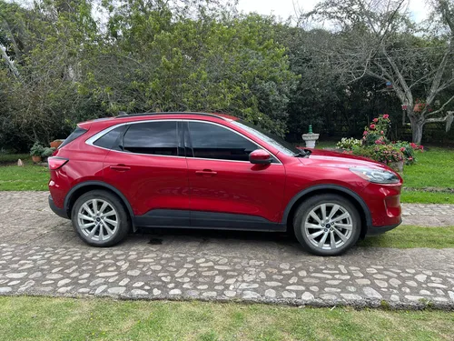 Ford Escape Titanium 2.5 Hibrida Hev 4x4 2022
