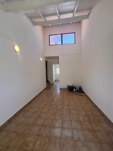 Alquiler Casa Tipo Duplex.