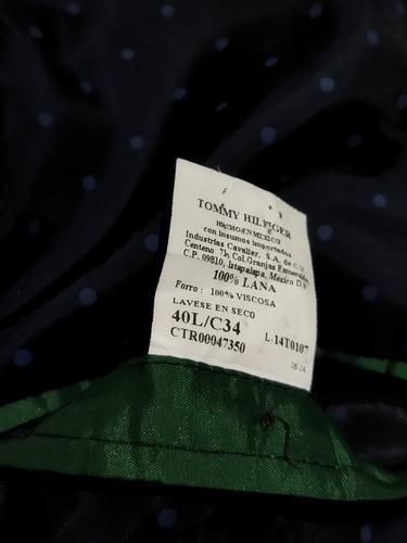 Tommy Hilfiger (Usado)