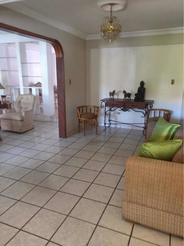 Imagen 16 de 20 de Casa Urbanizacion Altos Del Parral