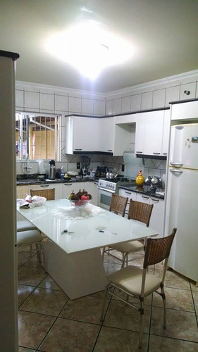 Imagem 1 de 11 de Casa 3 Quartos Abraao - 2464