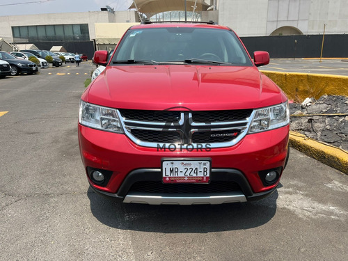 Dodge Journey 2.4 Sxt 7 Pasajeros At