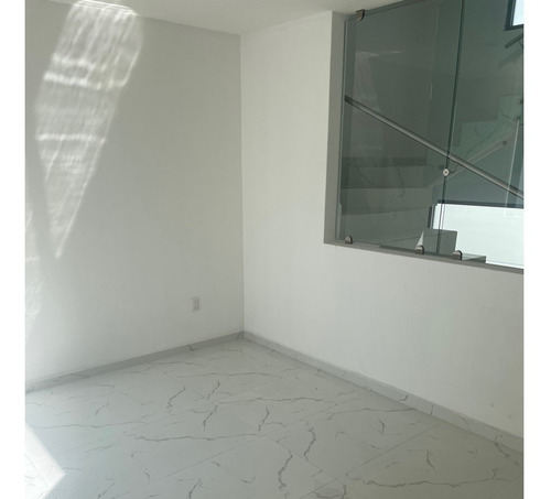 Imagen 13 de 30 de Casa Para Estrenar Sagredo 32