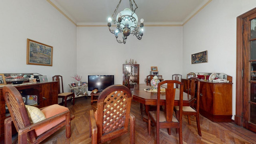 Casa En Venta En La Plata