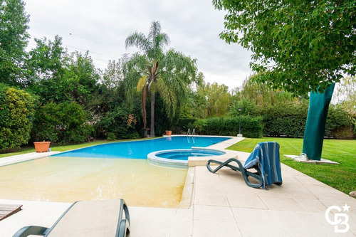Imagen 4 de 30 de Venta Casa En Cc Pueyrredon