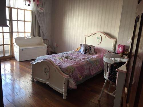 Imagen 10 de 17 de Casa - Mataderos
