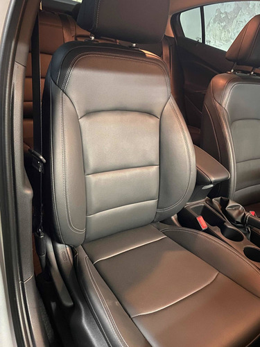 Imagen 22 de 25 de Chevrolet Cruze Ii 2019 1.4 Sedan Lt