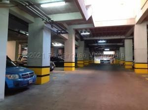 Imagen 13 de 14 de #22-9770 Bello Y Acogedor Penthouse Boleita Norte