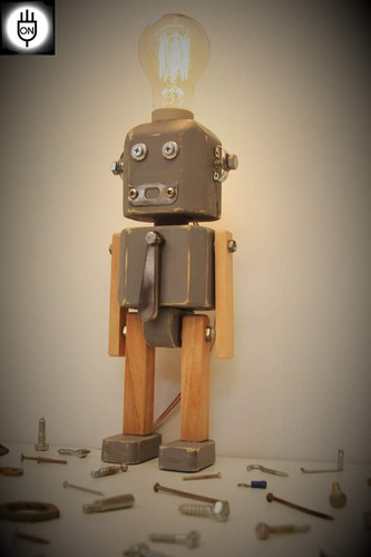 Velador Lampara Robot Madera Únicos. Lamparas On