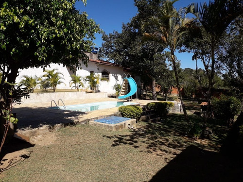 Imagem 9 de 14 de Chácara Ibiuna 1.200 Mts Casa, Piscina, Boa Localização!!!!