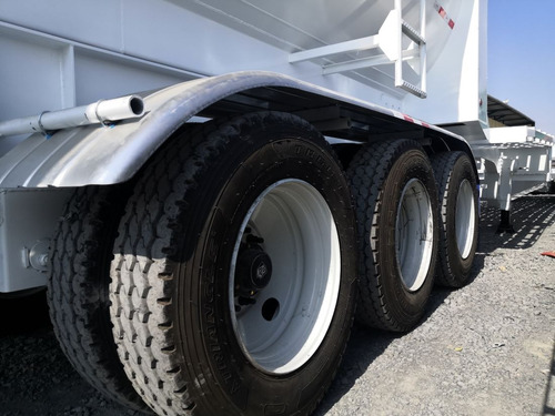 Volteo 30m 3 Ejes, Llantas, Rines, Piston ,capacidad 40 Ton