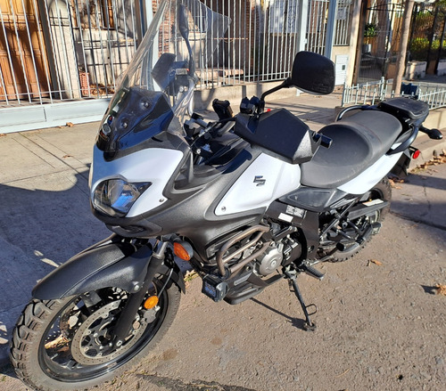 Suzuki V-strom 650