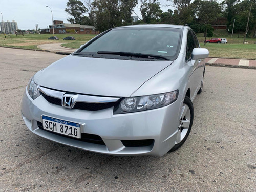 Honda Civic 1.8 Lxs Mt