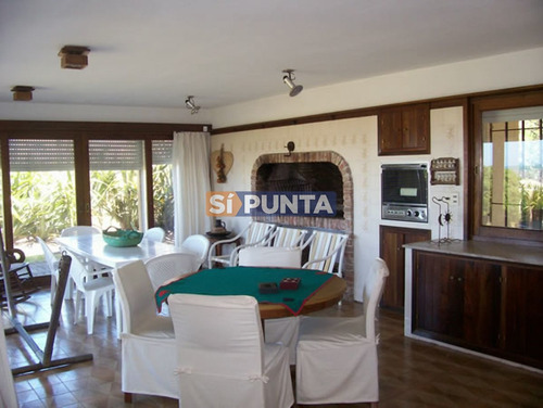Imagen 3 de 11 de Casa En Manantiales En Alquiler