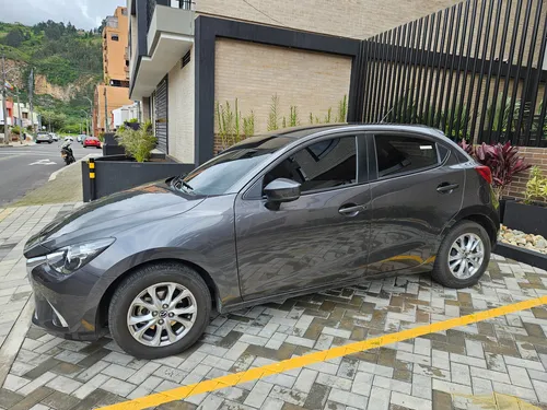 Mazda 2 Touring