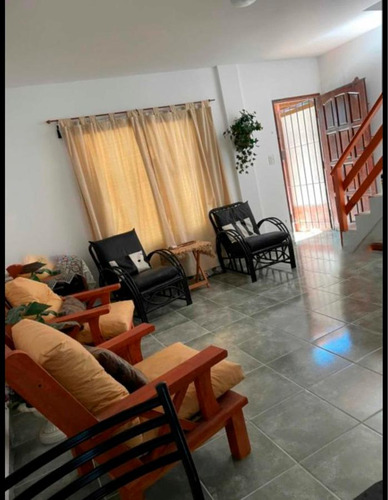 Departamento En Venta - 2 Dormitorios 2 Baños - 72mts2  - Mar Del Tuyu