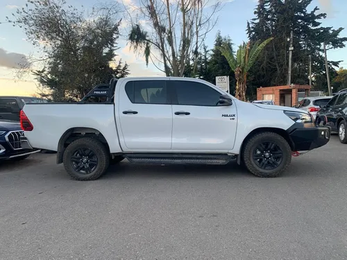 Toyota Hilux 4.0