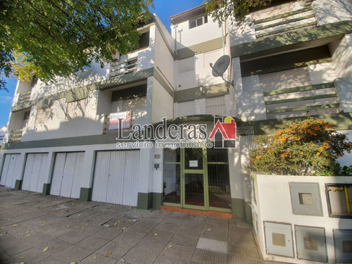Imagen 1 de 12 de Bonito Departamento 2 Amb. - Con Cochera Cubierta