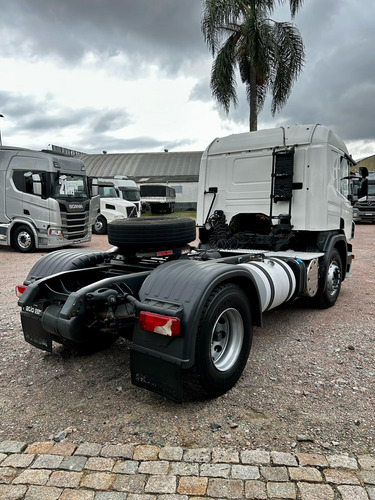 Scania P360 4x2 2014 Automática