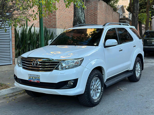 Toyota Fortuner 4x4 Sr