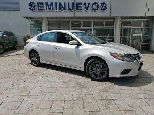 Imagen 6 de 13 de Nissan Altima Advace 2018